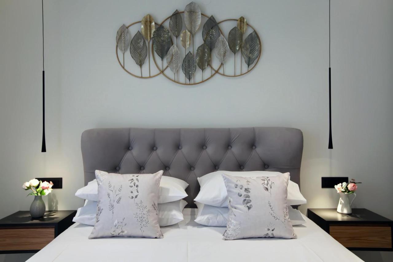 Ioanna'S Suite นาฟปลิโอ ภายนอก รูปภาพ